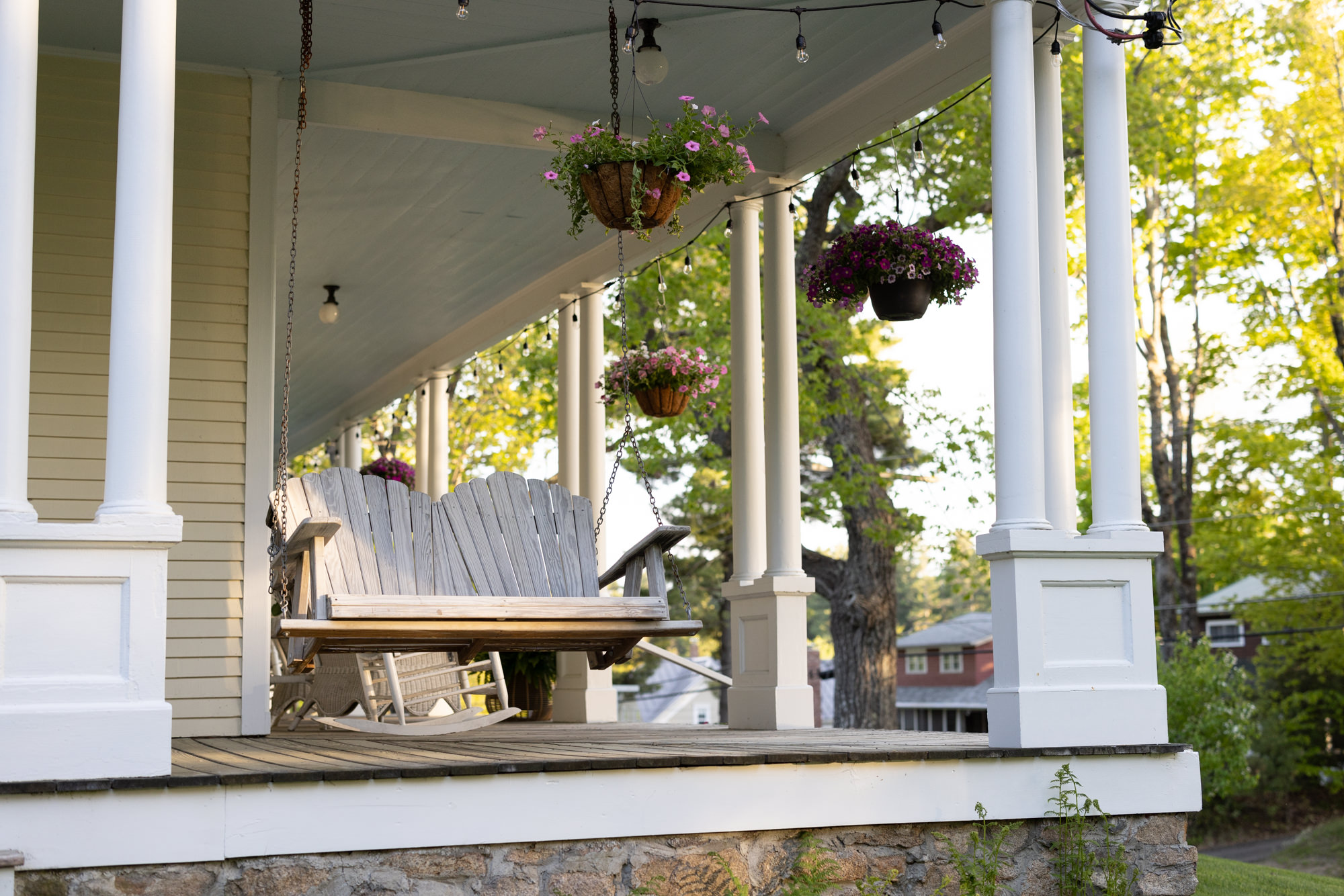 porch swing at noble house inn